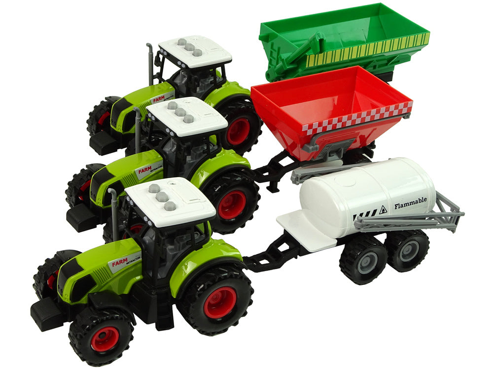 Trator agrícola com reboque pulverizador