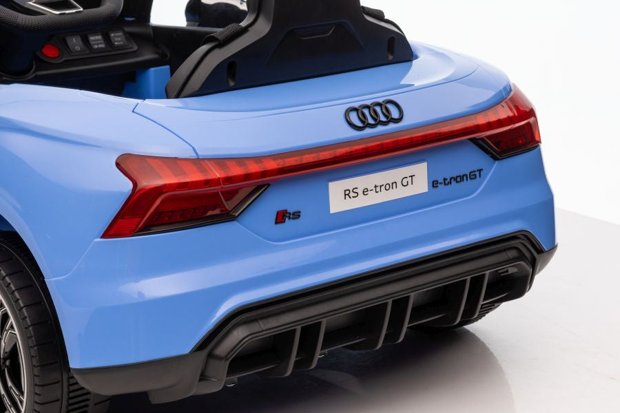 Carro elétrico Audi E-Tron GT QLS-6888 azul