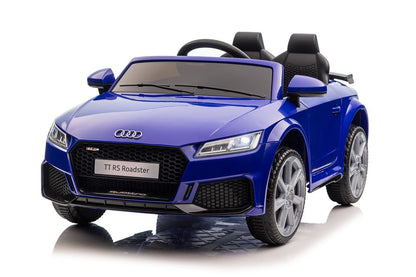 Carro elétrico Audi TTRS azul escuro