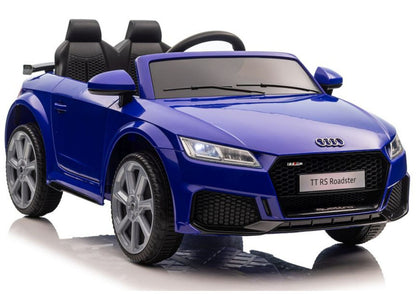 Carro elétrico Audi TTRS azul escuro