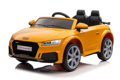 Carro elétrico Audi TTRS amarelo
