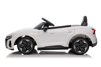 Carro elétrico Audi E-Tron GT QLS-6888 branco