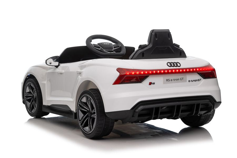Carro elétrico Audi E-Tron GT QLS-6888 branco