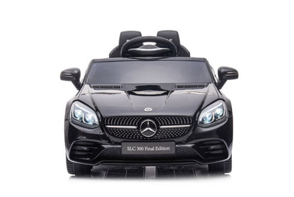 Carro elétrico Mercedes SLC 300 preto