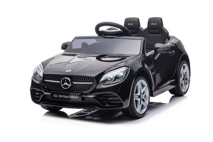 Carro elétrico Mercedes SLC 300 preto