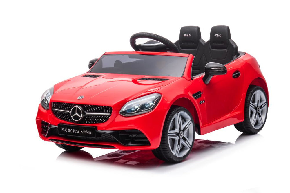 Carro elétrico Mercedes SLC 300 vermelho