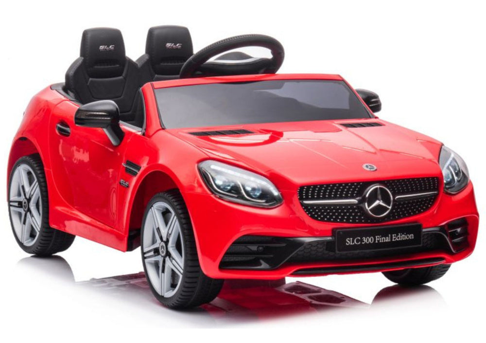 Carro elétrico Mercedes SLC 300 vermelho