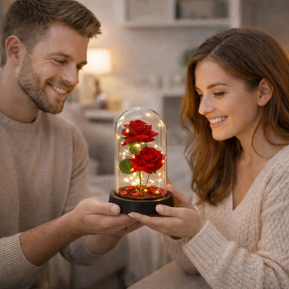 Duas Rosas Eternas Vermelhas Assimétricas em Cúpula LED com Pétalas 21x11 cm