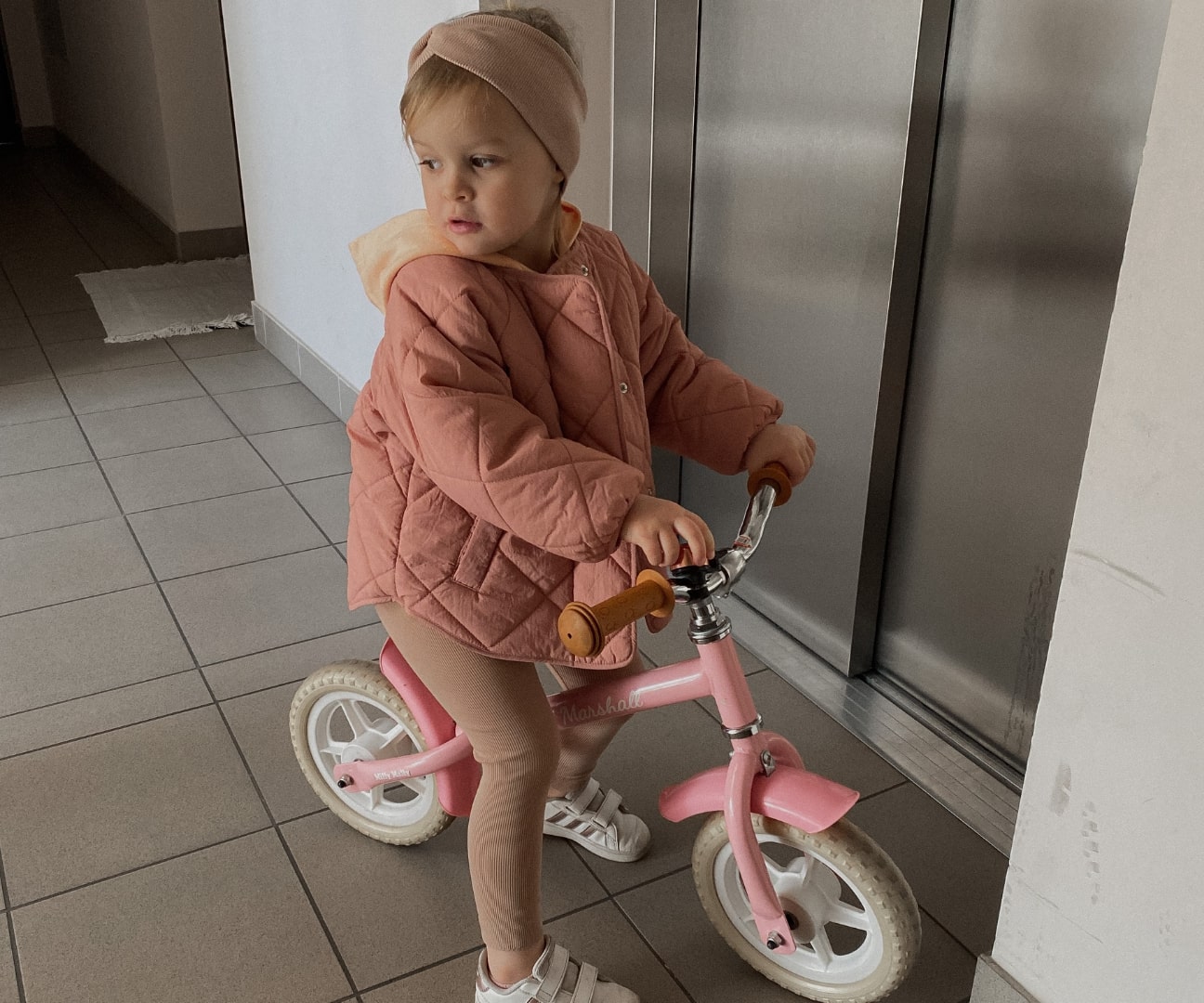 Bicicleta Marshall Cor-De-Rosa Milly Mally