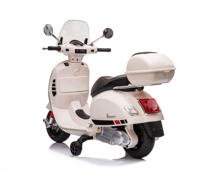 Vespa Gts Super Branco Veículo A Pilhas Milly Mally