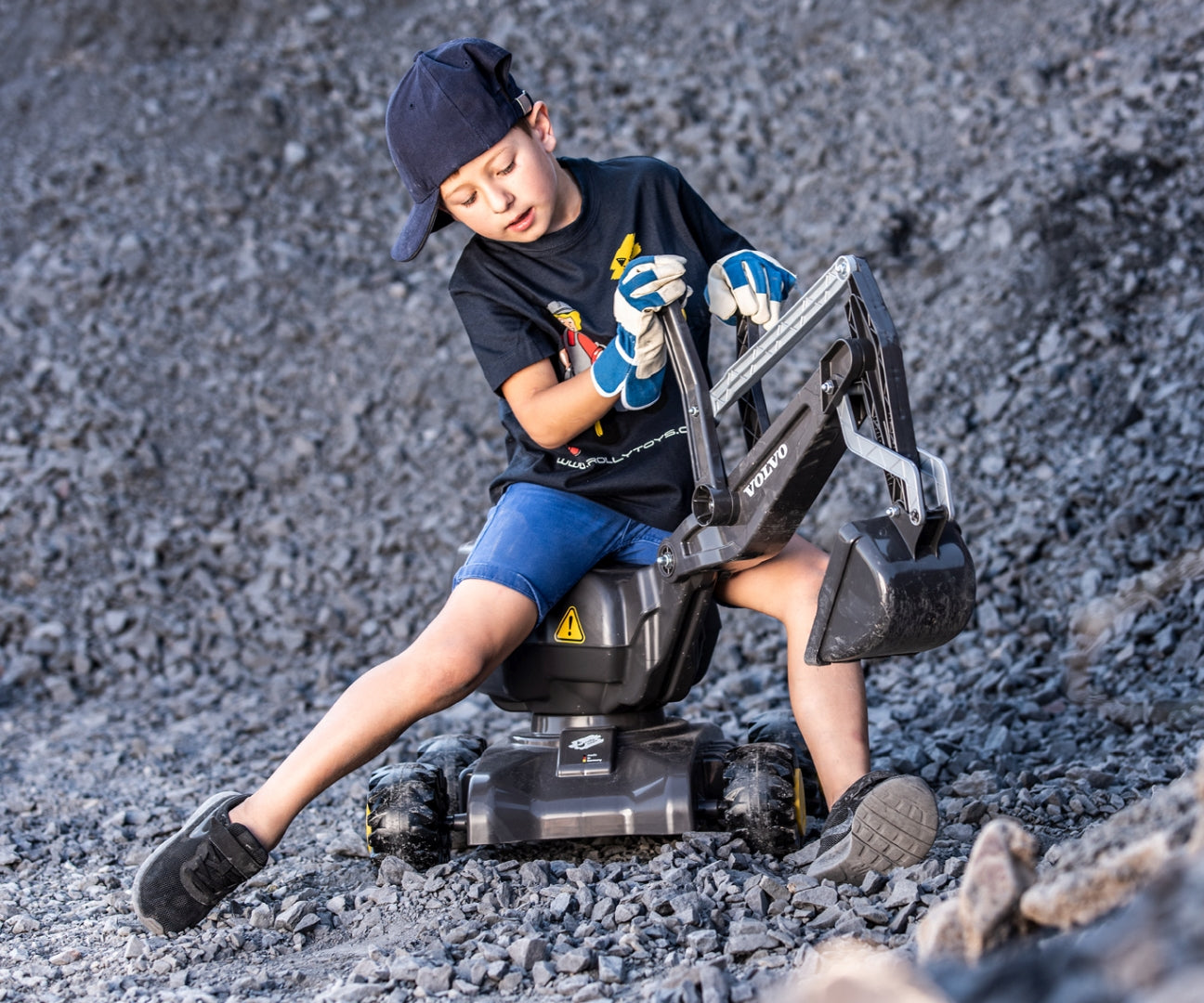 Escavadora Volvo Digger Rolly Toys