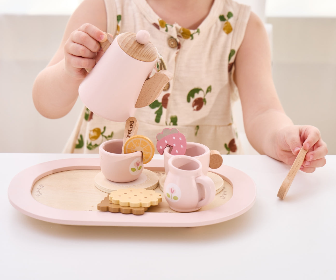 Conjunto De Chá E Café Em Madeira Cor-De-Rosa Viga